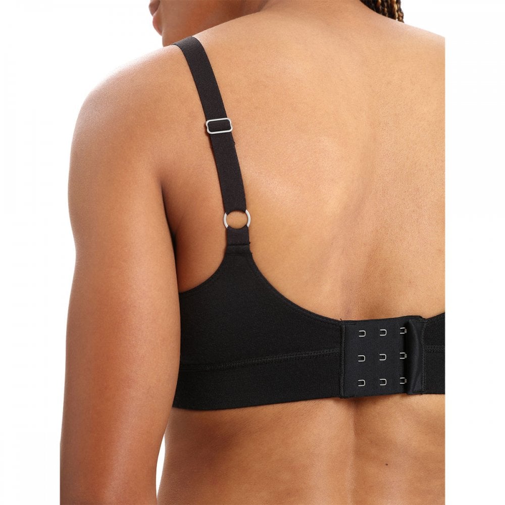 Womens Queens Clasp Bra