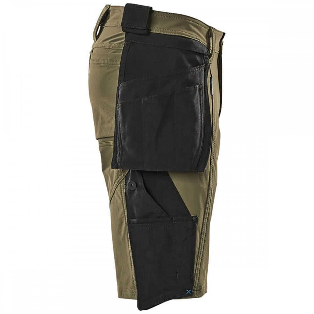 17149 Advanced Shorts with holster pockets Moss Green Waist: 31.5" *One Size Only - Outlet Store*